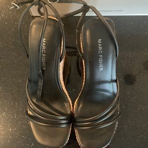 Like new Marc Fisher